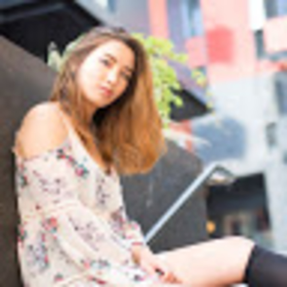 Meet your Posher, Angela